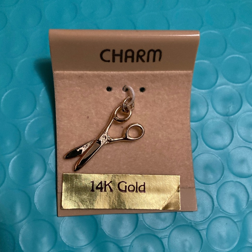 Vintage 14K Gold Scissors Charm